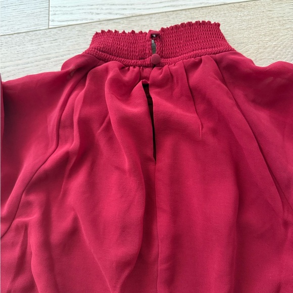 1State Red Women's Top - Picture 3 of 5